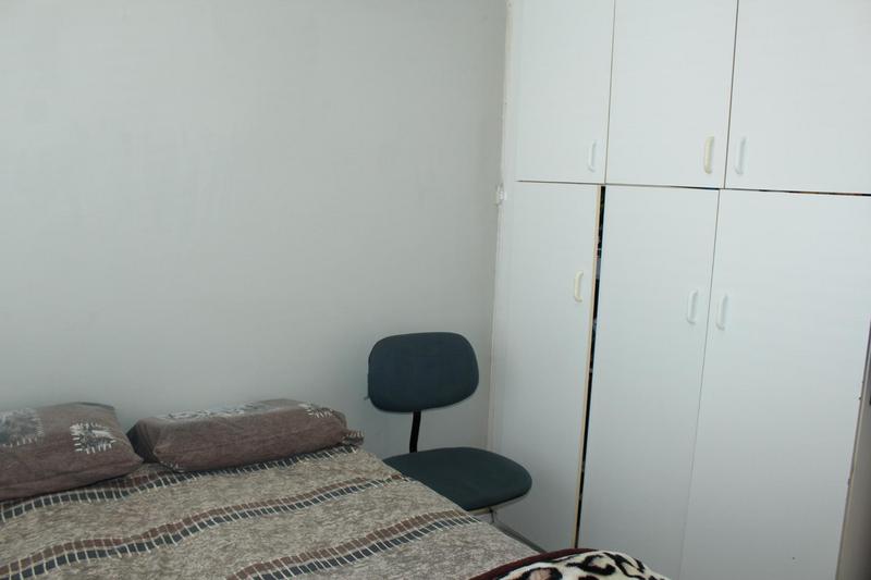 2 Bedroom Property for Sale in Goodwood Park Western Cape